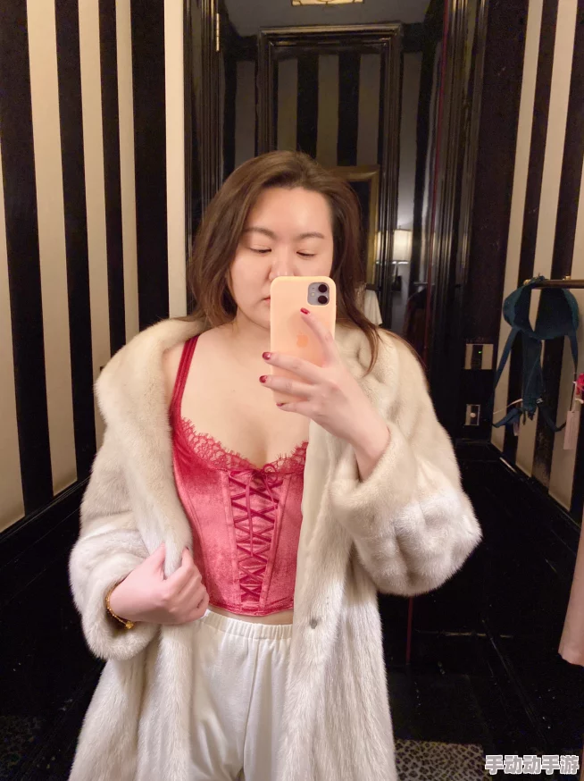 骚妞内衣带掉了勇敢面对生活中的小尴尬每一次挑战都是成长的机会 骚妞内衣带掉了勇敢面对生活中的小尴尬每一次挑战都是成长的机会