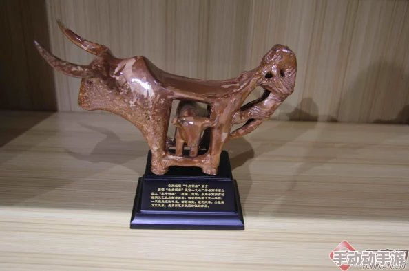为什么“铜铜铜铜铜铜好污WWW网站”让人欲罢不能可能是因为它提供了一种独特的感官刺激